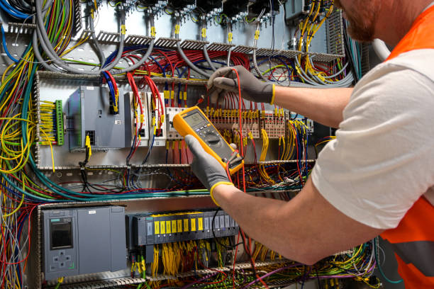 Best Affordable Emergency Electrician  in Canaan, CT